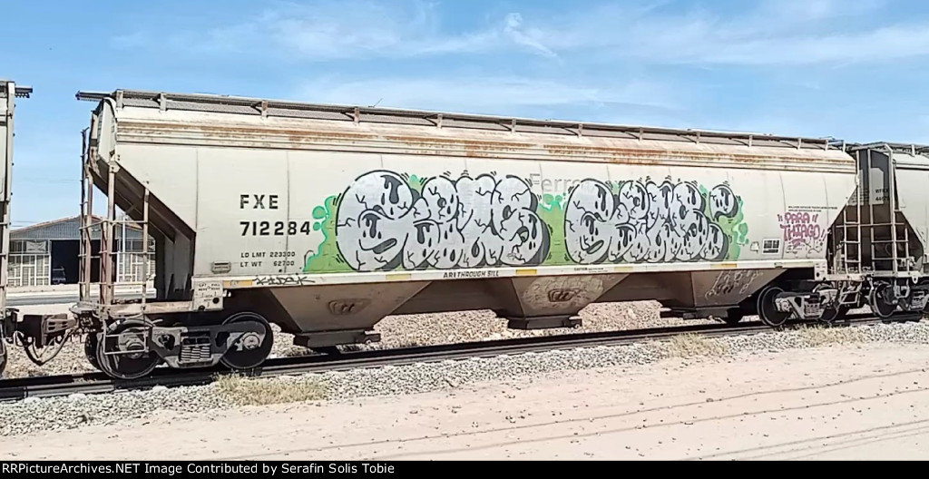 FXE 712284 Con Grafiti